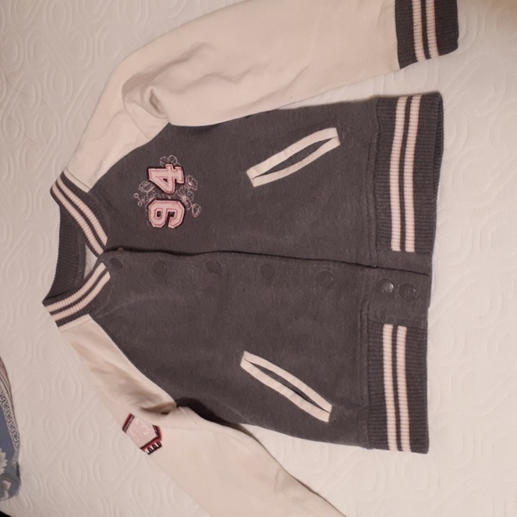 Kids 6 to 14 yearclothing - Picture 13 of 13